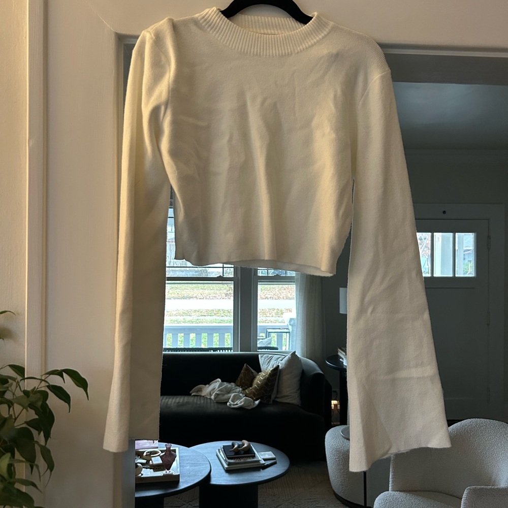 White Long Sleeve Crop Top